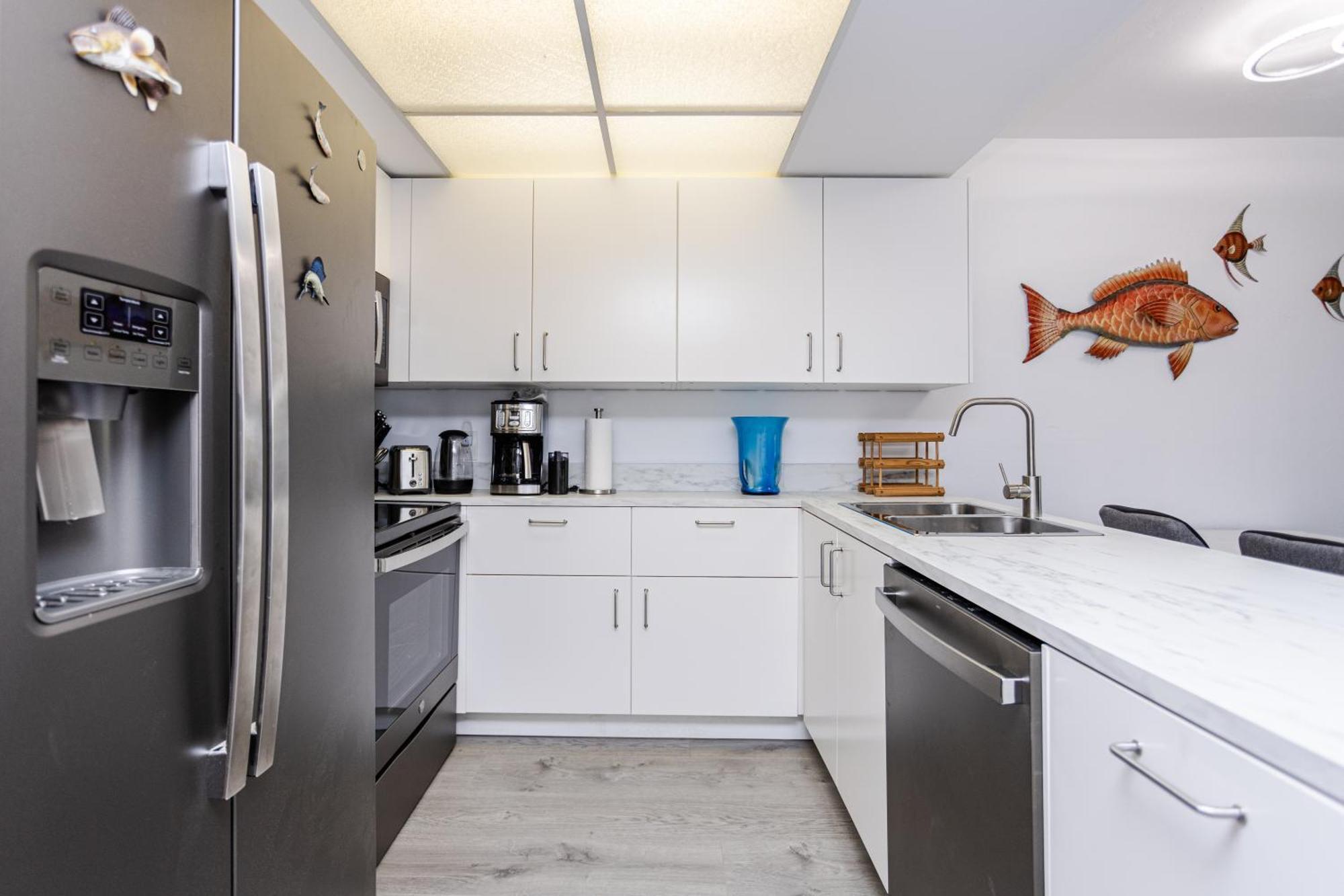 Bass & Sun Condominium 2/2 Bedroom Кльюистон Номер фото